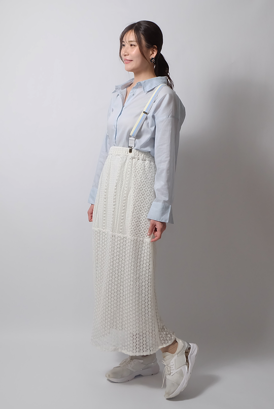 Pale
